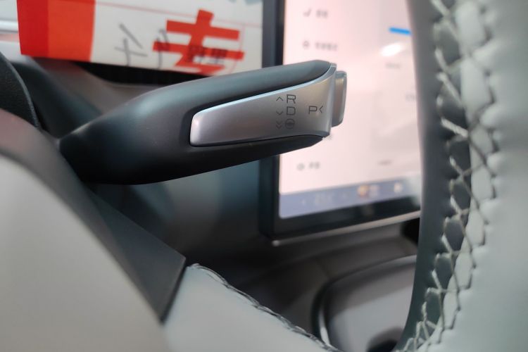 小鹏MONA M03 2024款 515 长续航中控内饰18