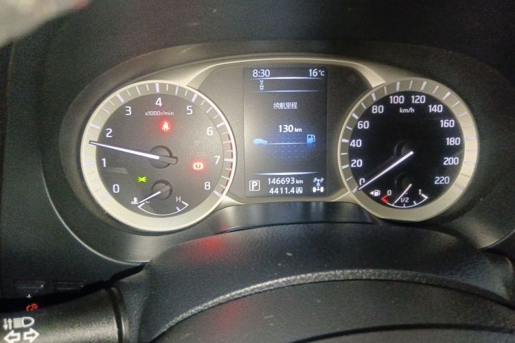 日产 途达 2020款 2.5L XV 4WD 自动四驱旗舰版局部细节14