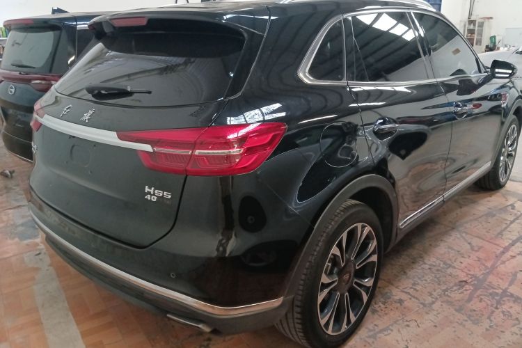 红旗HS5 2019款 2.0T 智联旗享四驱版车身外观7