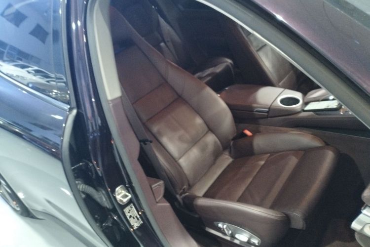 保时捷 2014款 Panamera 3.0T局部细节41