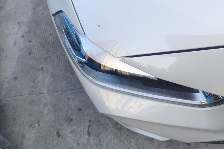 宝马X2 2023款 sDrive25i M运动曜夜版车身外观8