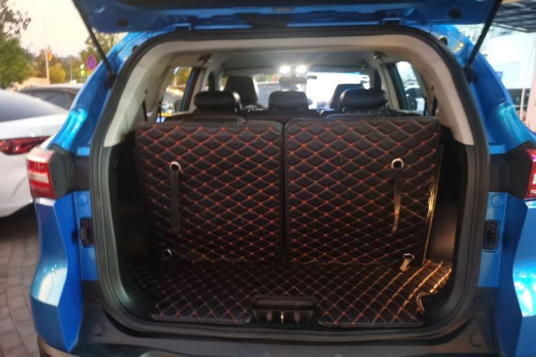 捷途X70 2018款 1.5T 手动畅行版局部细节23