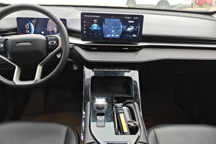 哈弗H6 2021款 第三代 1.5T 自动两驱Max中控内饰16