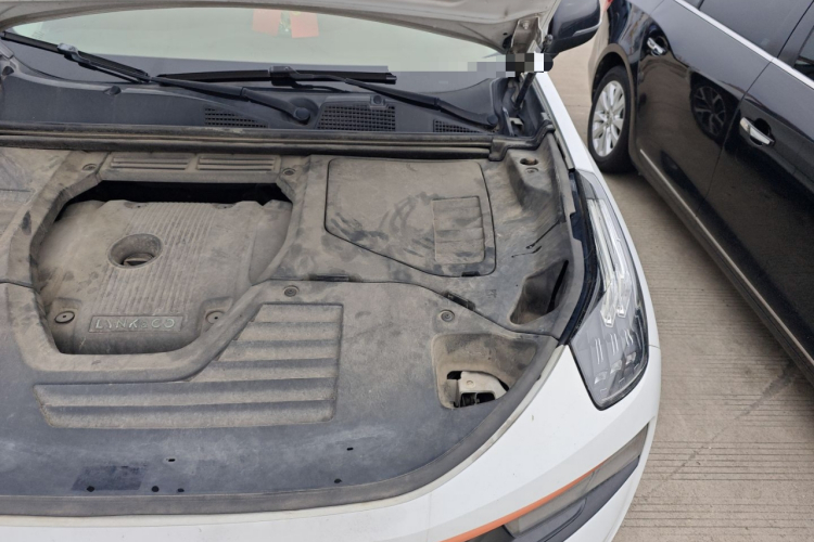 领克01 2017款 2.0T 四驱劲Pro版局部细节9007