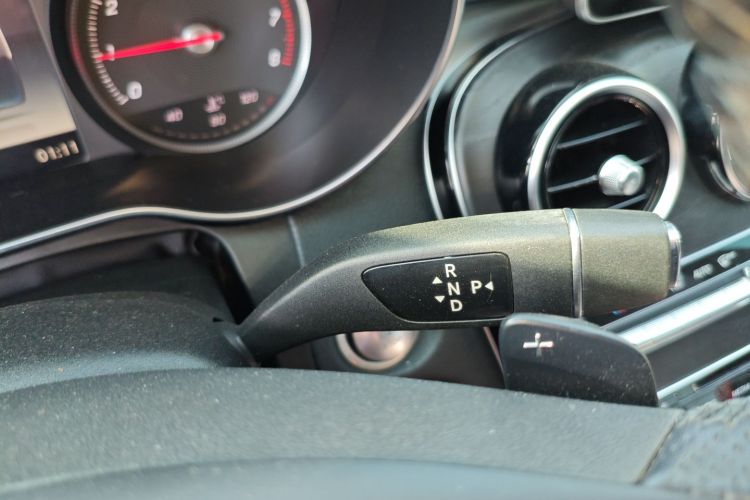 奔驰C级 2015款 C 180 L 运动型局部细节18