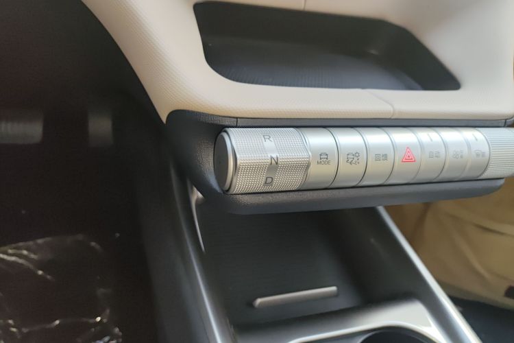 比亚迪 海豚 2025款 420km 自由版局部细节18