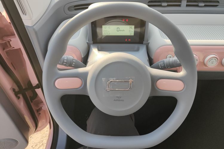 奔腾小马 2026款 222km 萌趣马中控内饰13