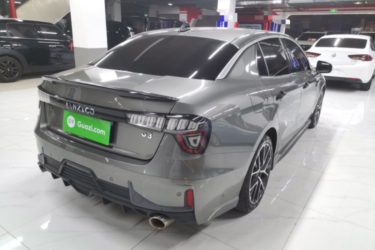 领克03 2022款 2.0TD DCT劲Pro车身外观7