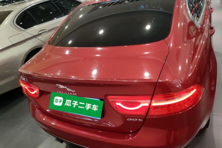 捷豹XEL 2019款 2.0T 200PS 尊享版车身外观6