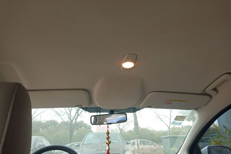 福特 福克斯 2015款 三厢 1.6L 自动舒适型中控内饰22