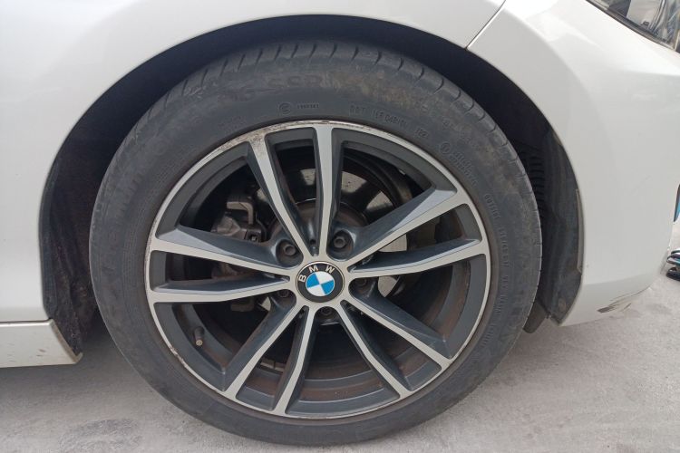 宝马2系(进口) 2018款 220i 运动设计套装车身外观10