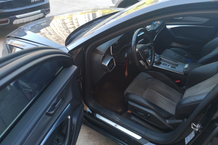 奥迪A6L 2020款 45 TFSI 臻选动感型中控内饰7003