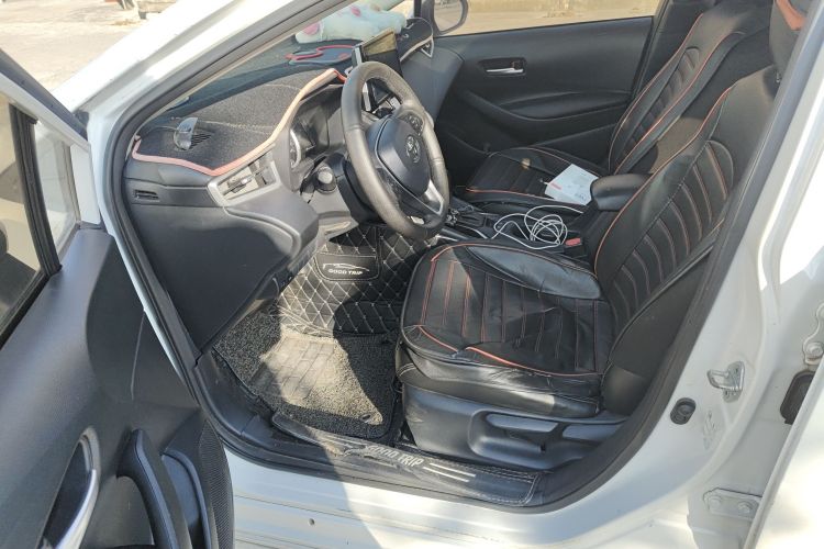 丰田 卡罗拉 2019款 1.2T S-CVT GL-i精英版中控内饰20