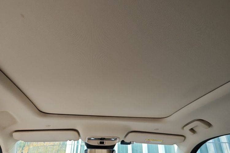 鸿蒙智行 问界M7 2022款 1.5T 后驱舒适版中控内饰22