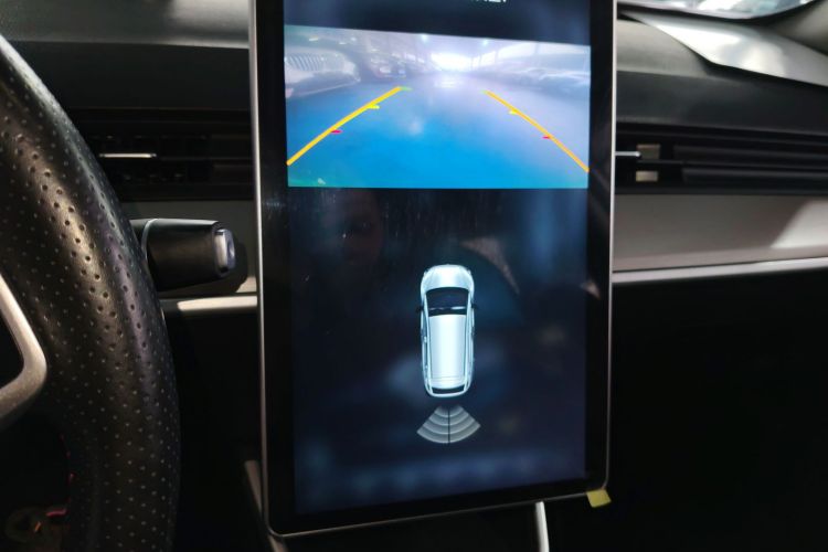 哪吒汽车 哪吒V 2022款 长续航行业定制版中控内饰16