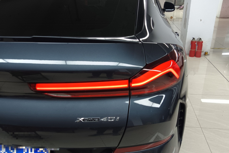 宝马X6 2020款 xDrive40i M运动套装车身外观9