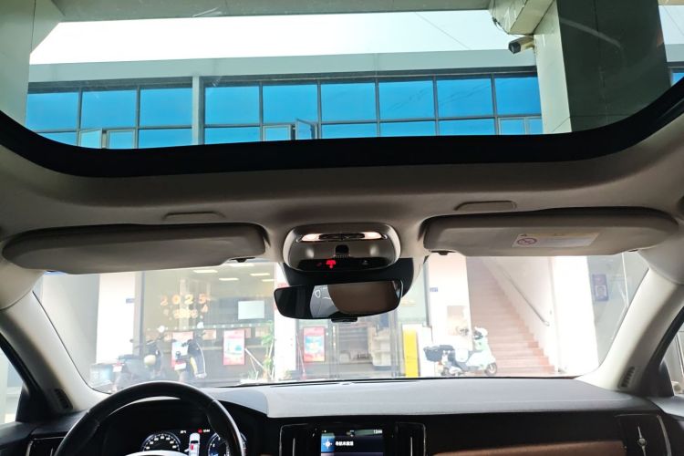 沃尔沃S90 2020款 T5 智逸豪华版中控内饰22