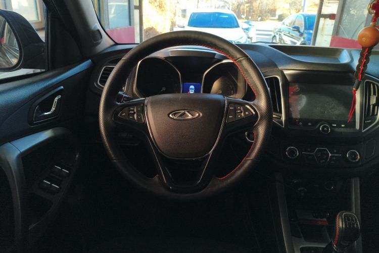 奇瑞 瑞虎5 2017款 1.5T 手动舒适版中控内饰13