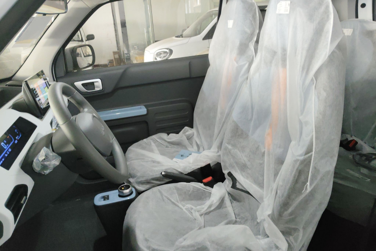 吉利银河 2024款 熊猫mini 200km 耐力熊局部细节19