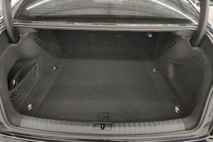 奥迪A6L 2024款 45 TFSI 臻选动感型局部细节23