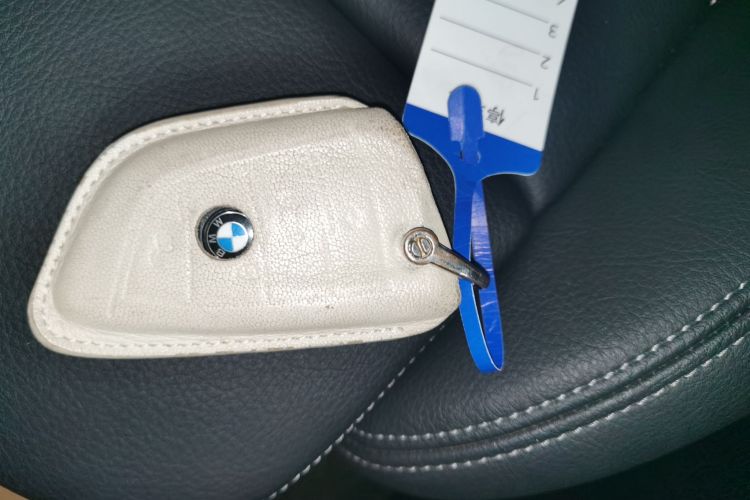 宝马1系 2020款 120i M运动套装中控内饰11