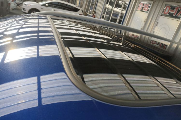 红旗HS5 2019款 2.0T 智联旗领四驱版局部细节57