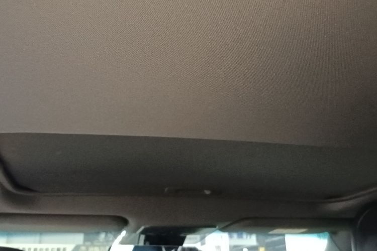 丰田 亚洲龙 2019款 2.0L 豪华版 国VI中控内饰22