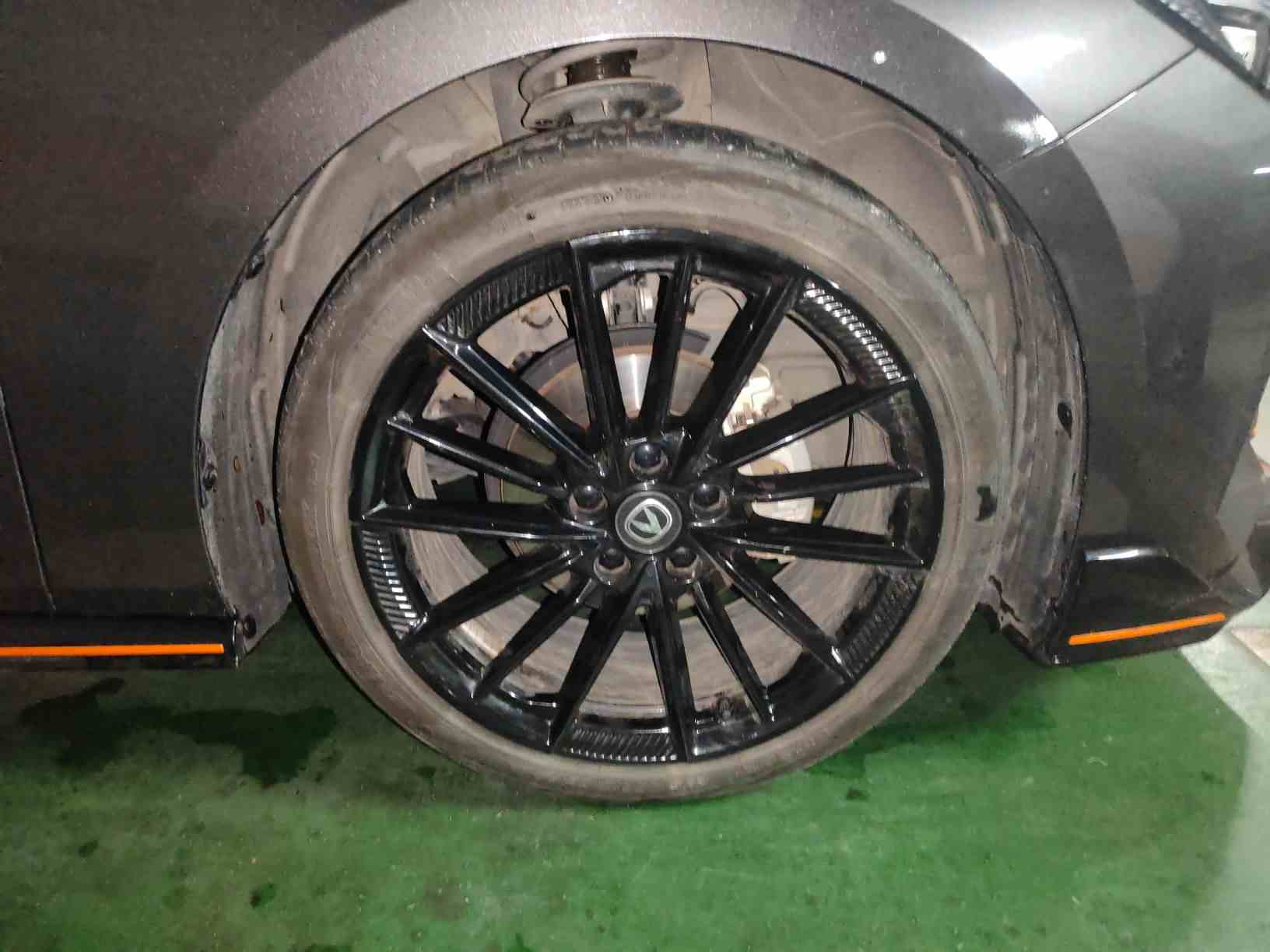 长安UNI-V 2023款 1.5T 运动版(2)