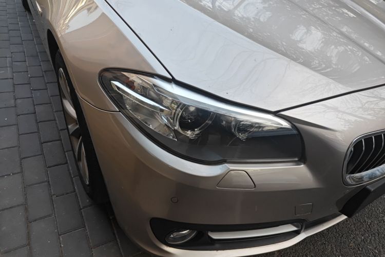 宝马5系 2014款 528Li 领先型车身外观8