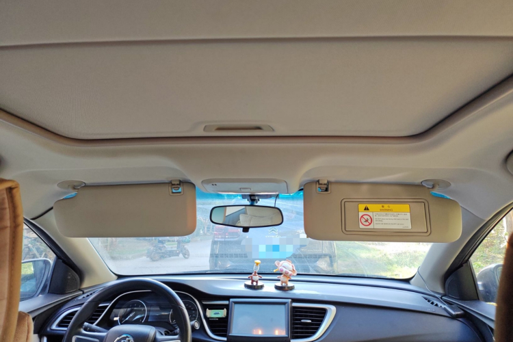 别克 英朗 2015款 15N 自动豪华型中控内饰22