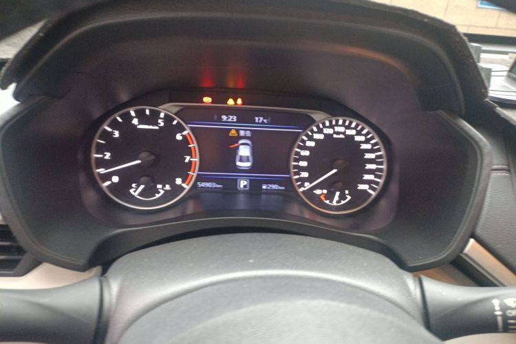 日产 天籁 2019款 2.0T XL Upper 智享版局部细节14