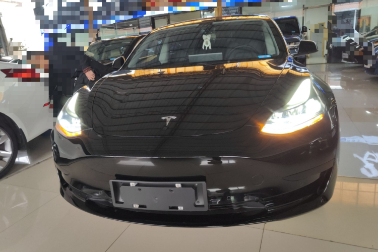 特斯拉 Model 3 2022款 后轮驱动版车身外观6001