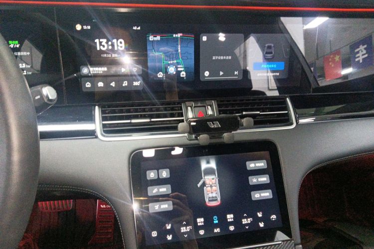 理想汽车 理想ONE 2021款 增程6座版中控内饰16