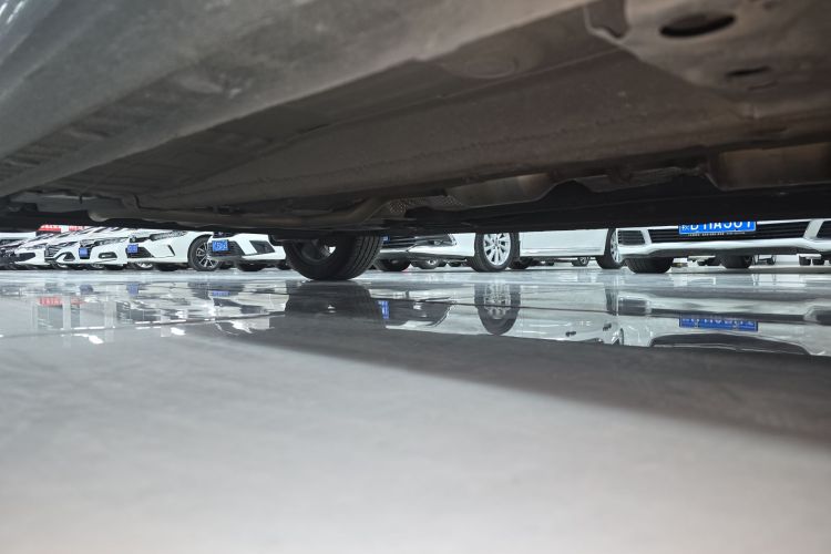 吉利汽车 帝豪 2023款 第4代冠军版 1.5L CVT尊贵型局部细节9001