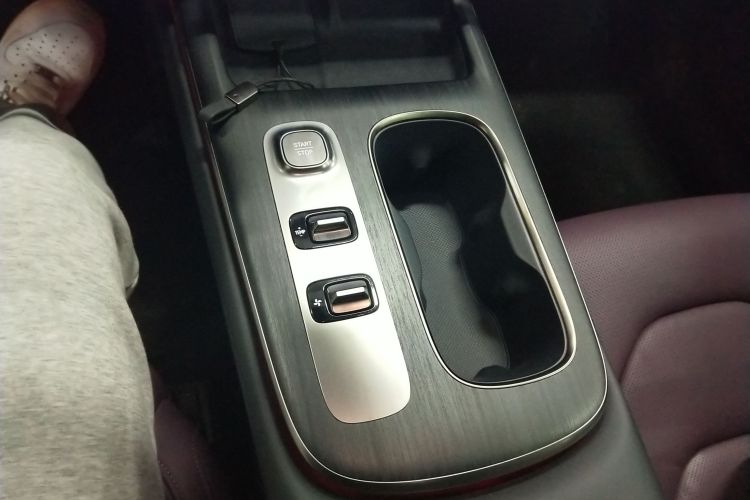 小米汽车 小米SU7 2024款 后驱长续航智驾版中控内饰18