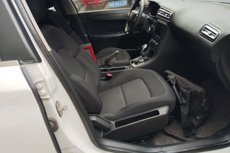 雪铁龙 C4世嘉 2018款 1.6L 自动豪华型局部细节41