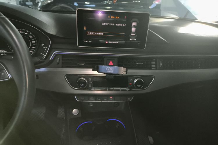 奥迪A4L 2019款 40 TFSI 时尚型 国VI局部细节16