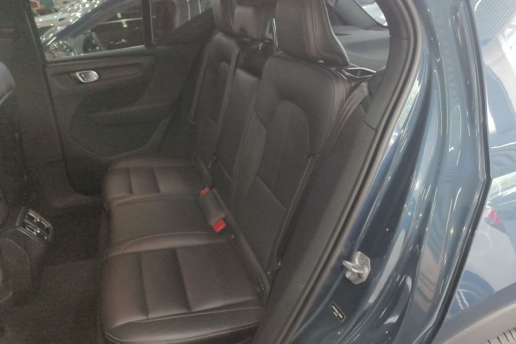 沃尔沃XC40 2020款 T4 四驱智远豪华版中控内饰7004