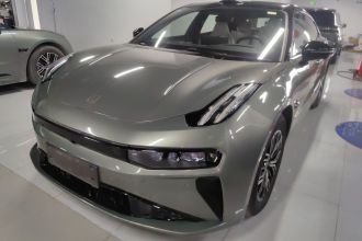 极氪001 2025款 WE版 95kWh 四驱