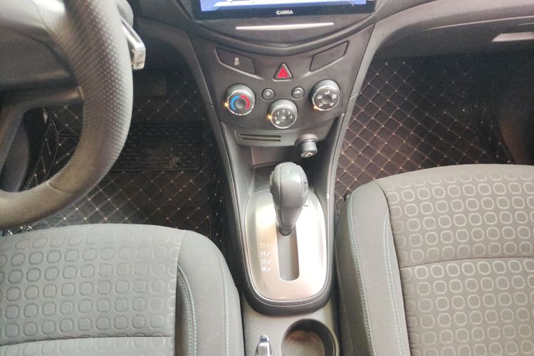 雪佛兰 创酷 2014款 1.4T 自动两驱舒适型中控内饰18