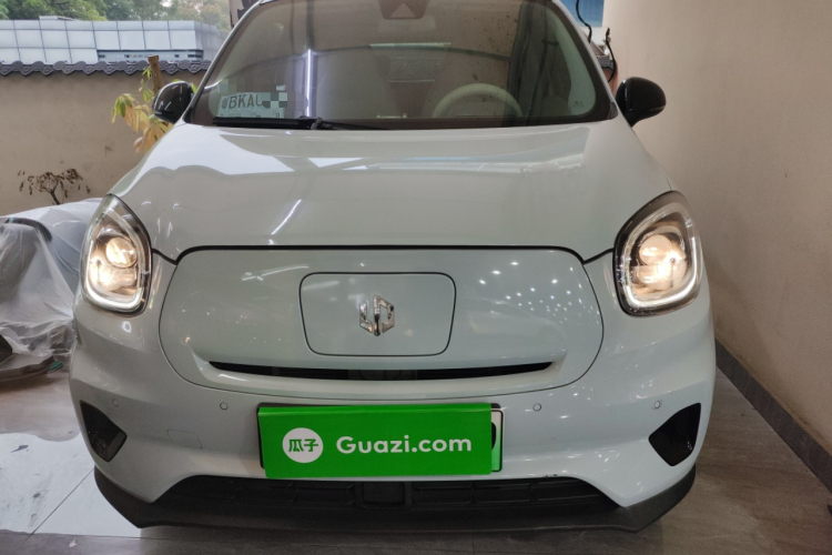 零跑汽车 零跑T03 2023款 403智享版车身外观2