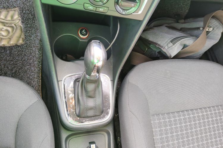 大众 Polo 2016款 1.6L 自动舒适型中控内饰18