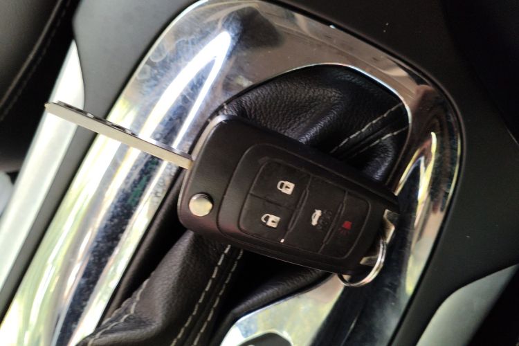 别克 君威 2015款 1.6T 领先技术型中控内饰7001