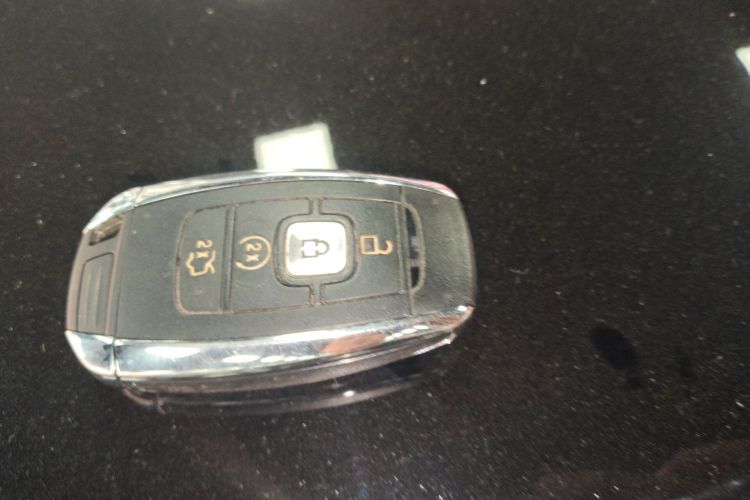 林肯MKZ  2.0T 尊悦版 国VI中控内饰11