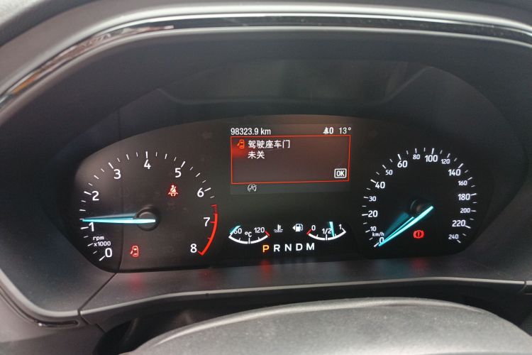 福特 福克斯 2020款 三厢 EcoBoost 180 自动ST Line中控内饰15