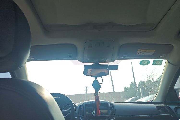 别克 君威 2014款 1.6T 时尚技术型局部细节22