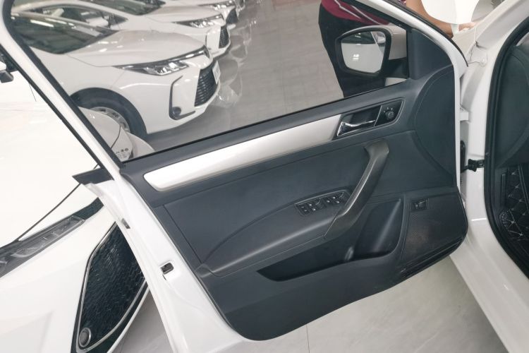 斯柯达 昕锐 2019款 1.5L 自动舒适版 国V中控内饰47