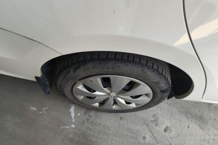 丰田 YARiS L 致享 2020款 1.5L CVT领先版车身外观6003