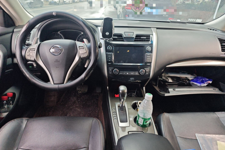 日产 天籁 2014款 公爵 2.5L XV尊享版中控内饰12