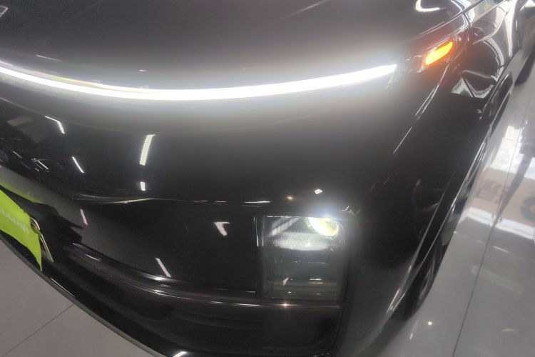 理想汽车 理想L9 2022款 Max局部细节36